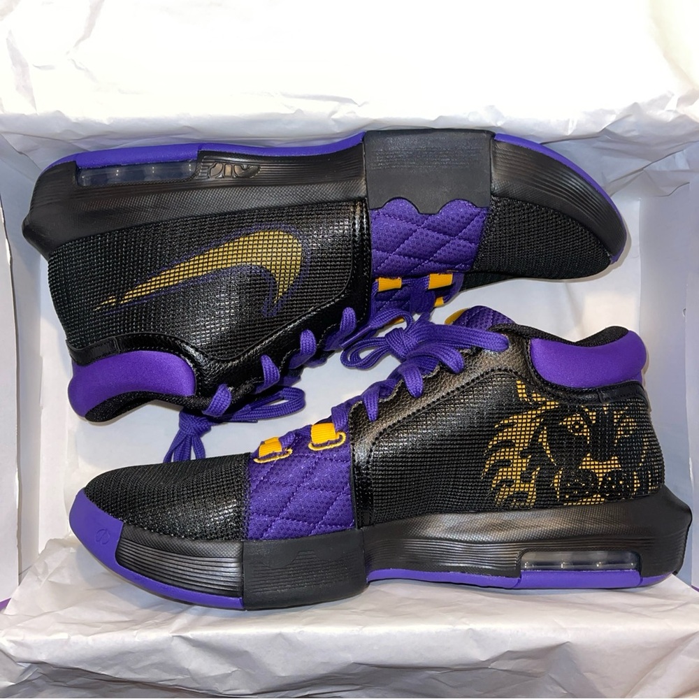 Size 13 - Lebron Witness VIII Lakers